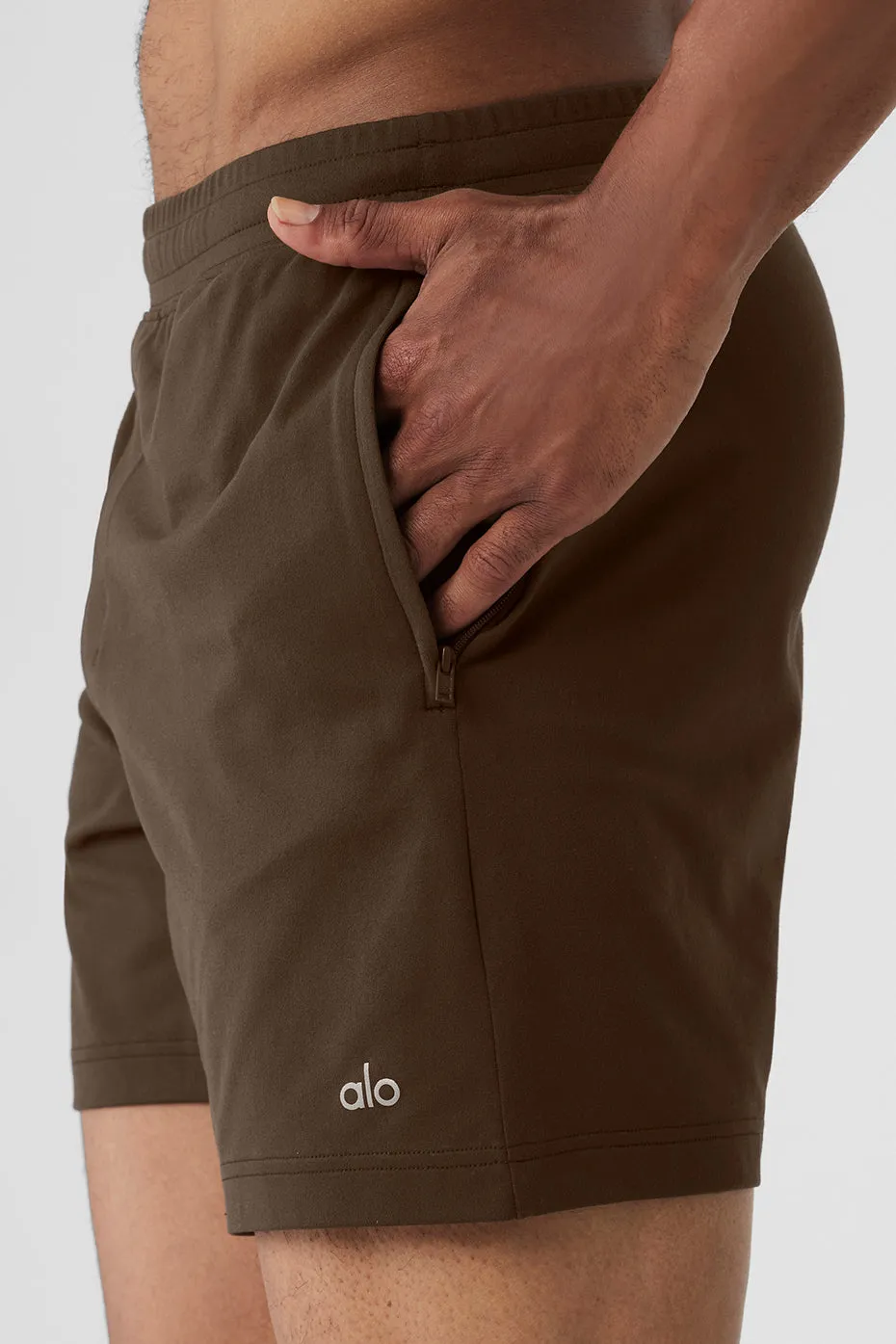 7" Conquer React Performance Short - Espresso