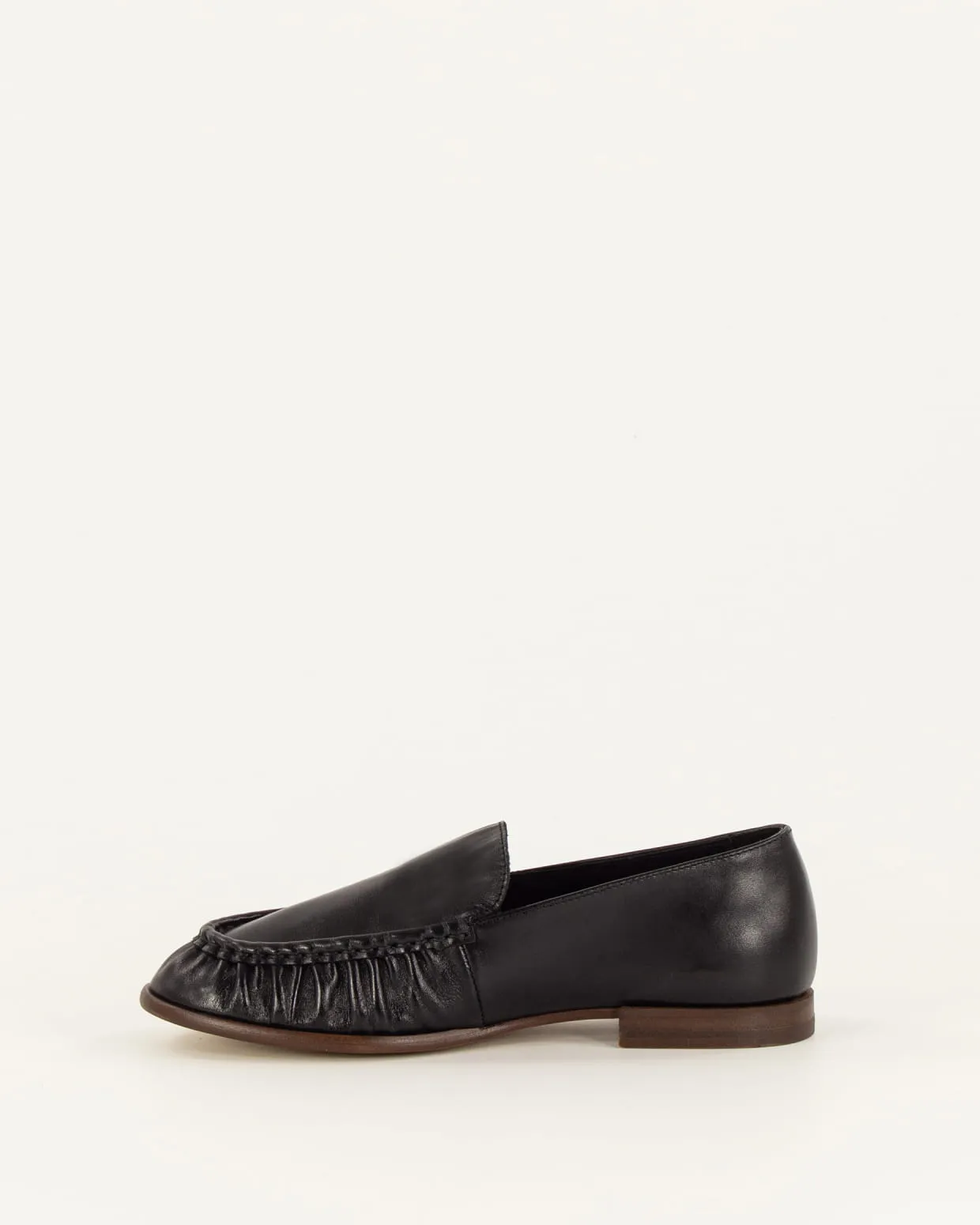 Ayano Loafers in Black Leather