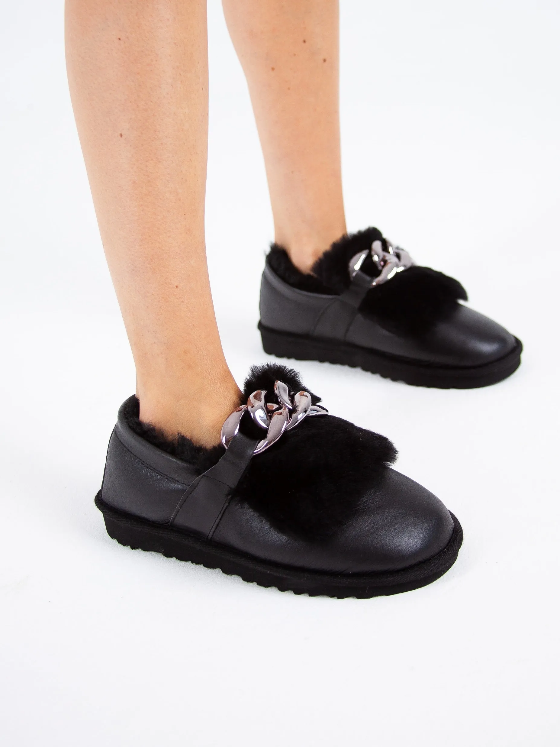 Chain Fur Lined Loafers - Black