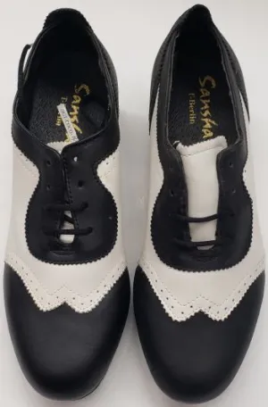 Kaira -- Tutone Tap Oxford -- Black/White