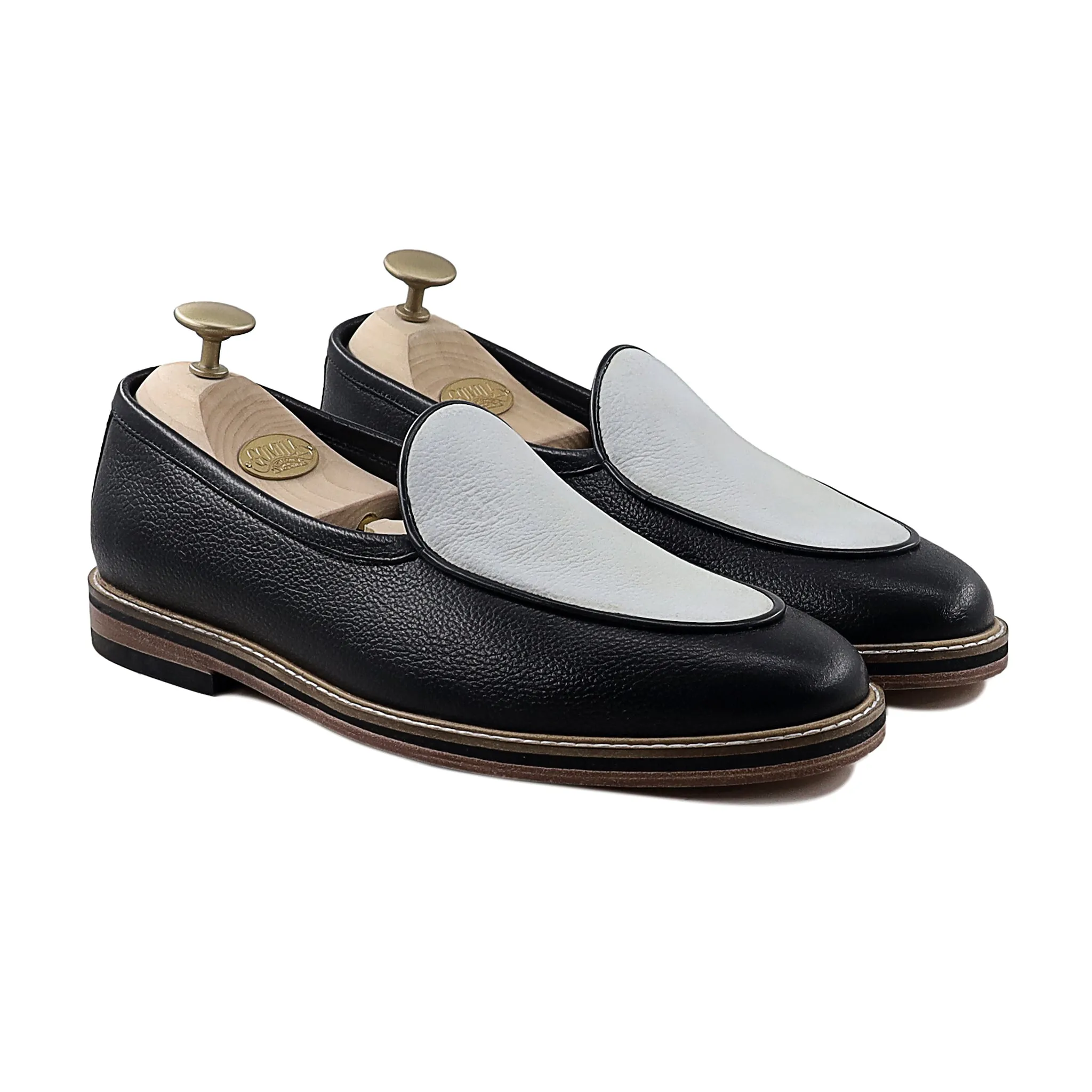 Kylian- Men's Black and White Pebble Grain Leather Loafer