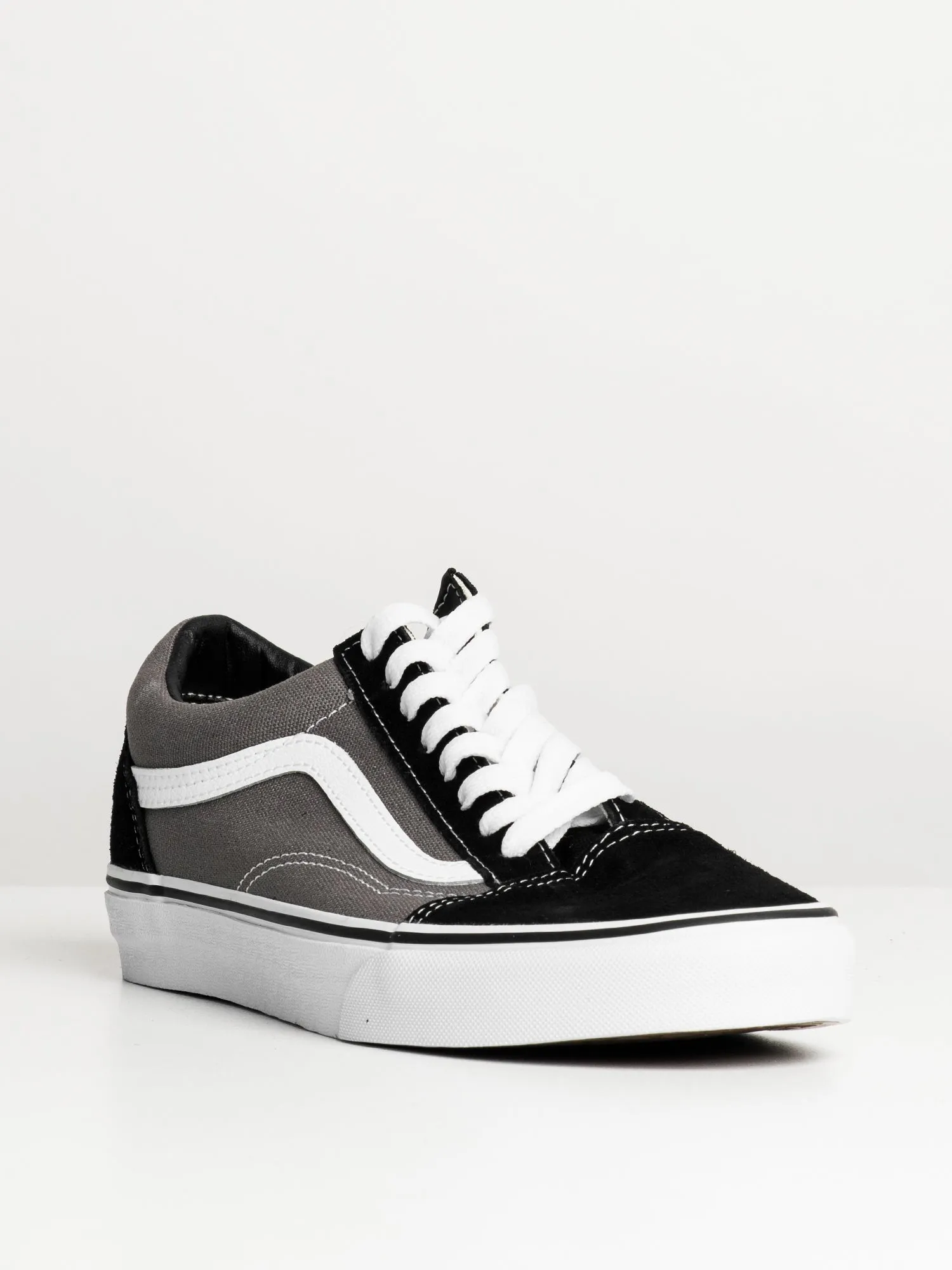 MENS VANS OLD SKOOL SNEAKERS - CLEARANCE