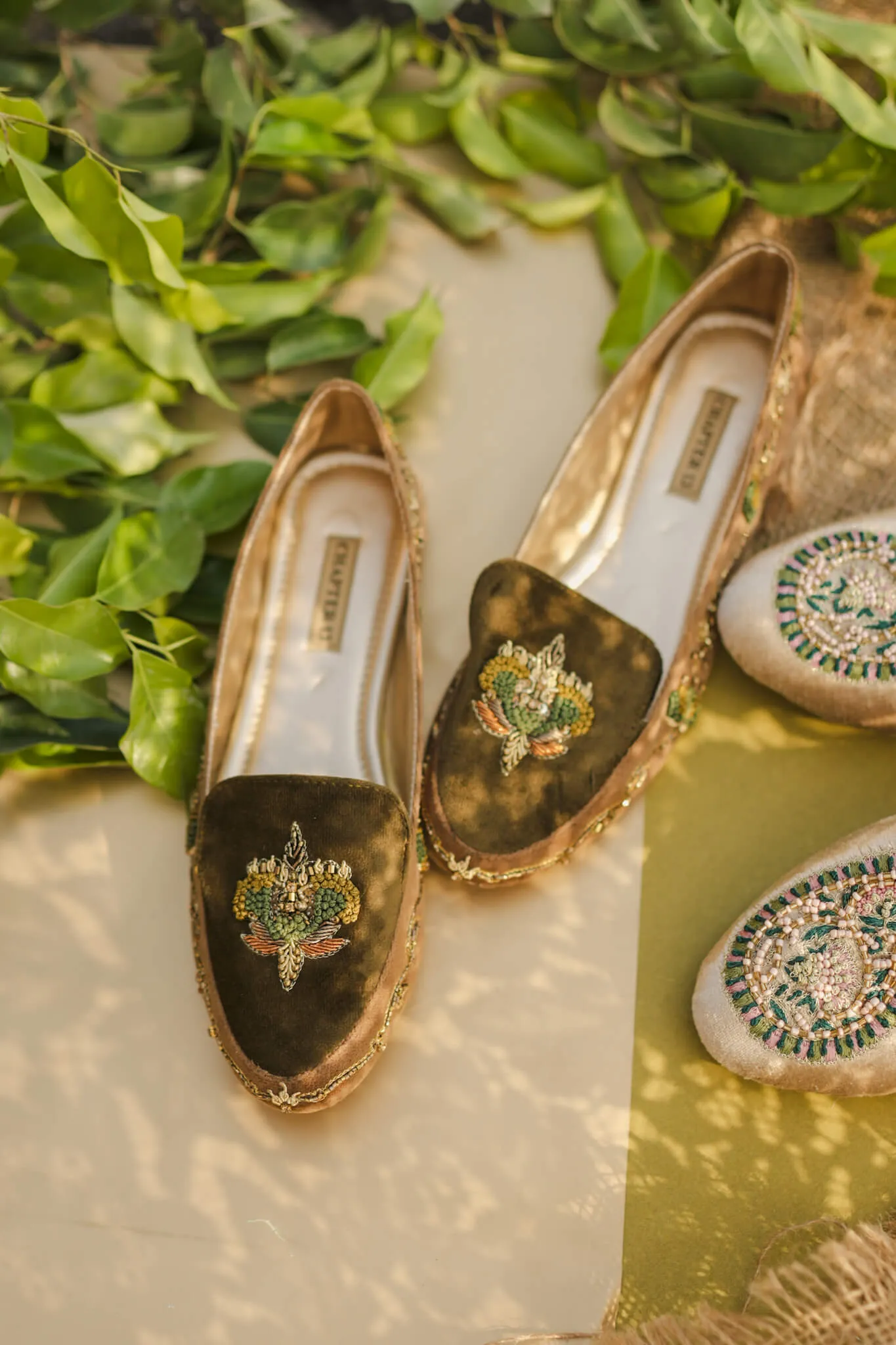 Pumps | Gul e Daudi III