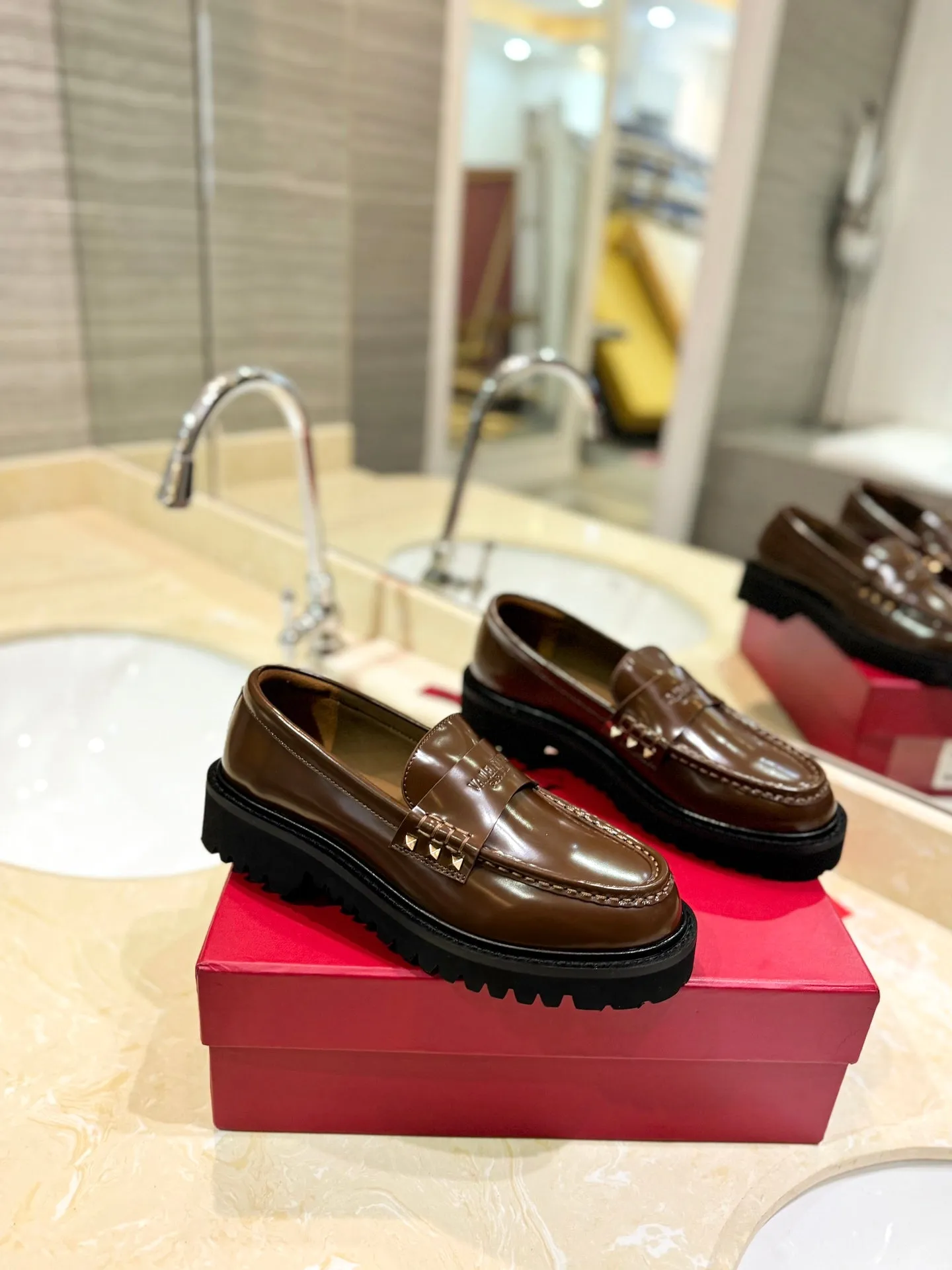 Rockstud Brown Calfskin Loafer