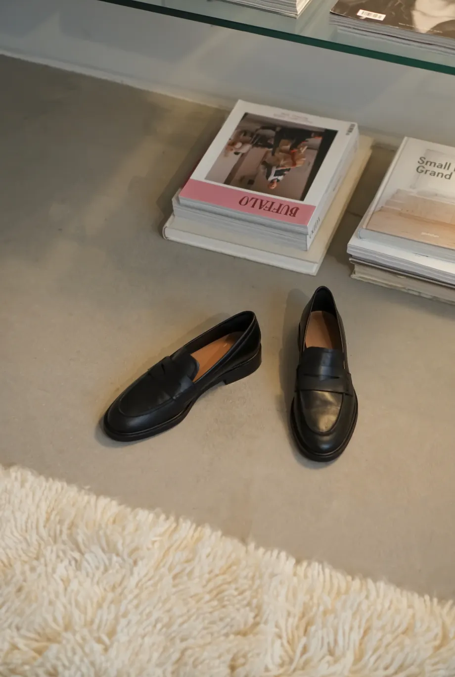 Sara Black Leather Loafers