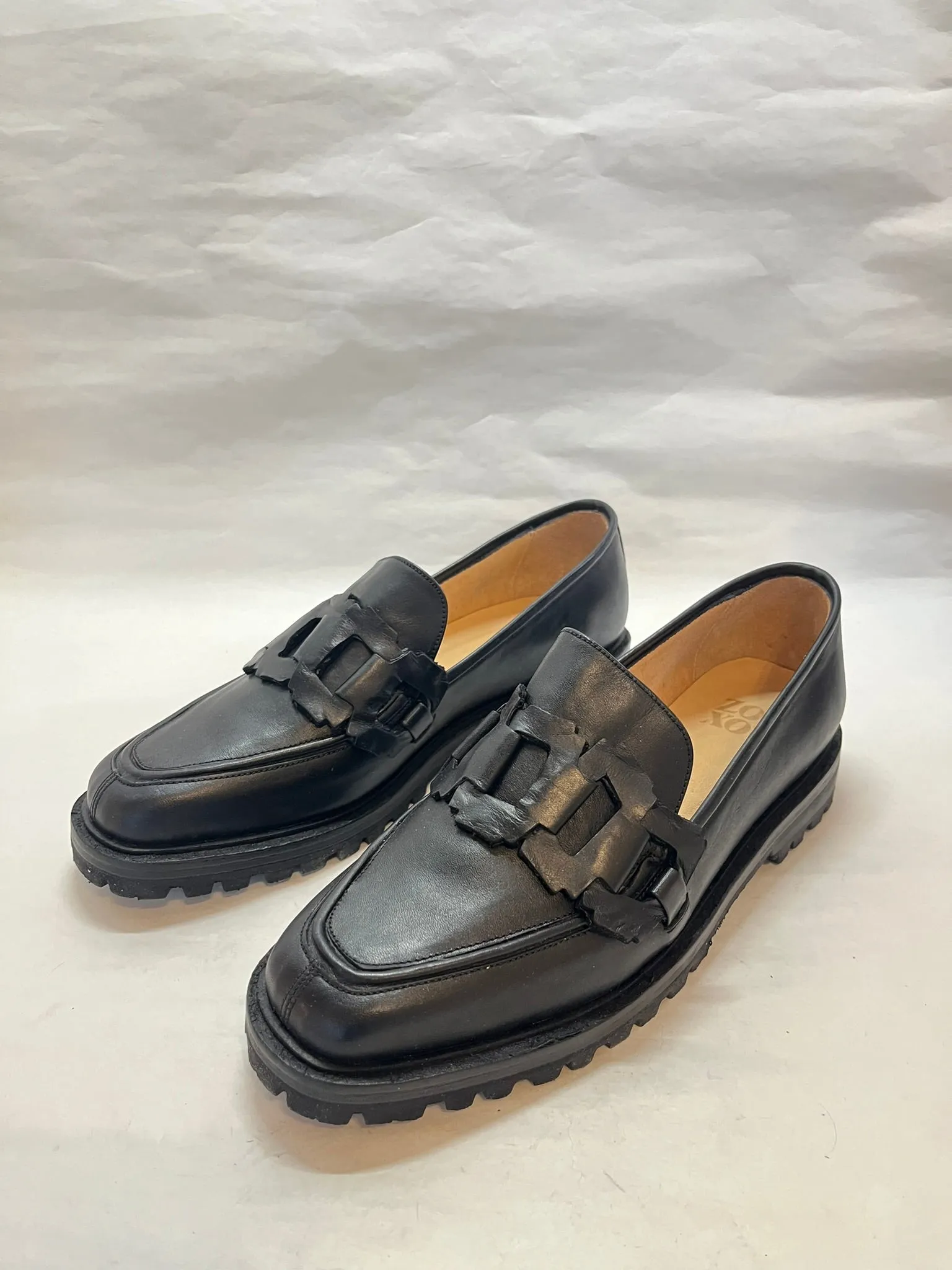 Trini Loafer in Black Size 37