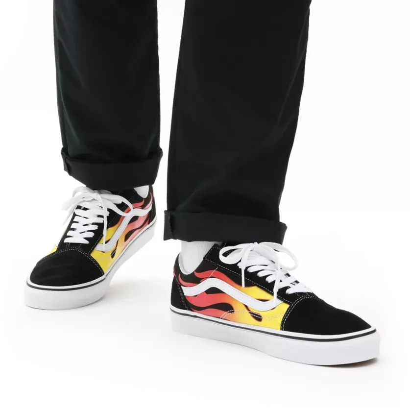 Vans scarpa sneakers da adulto con stampa fiammata Old Skool Flame VN0A38G1PHN1 nero-bianco-fiamme