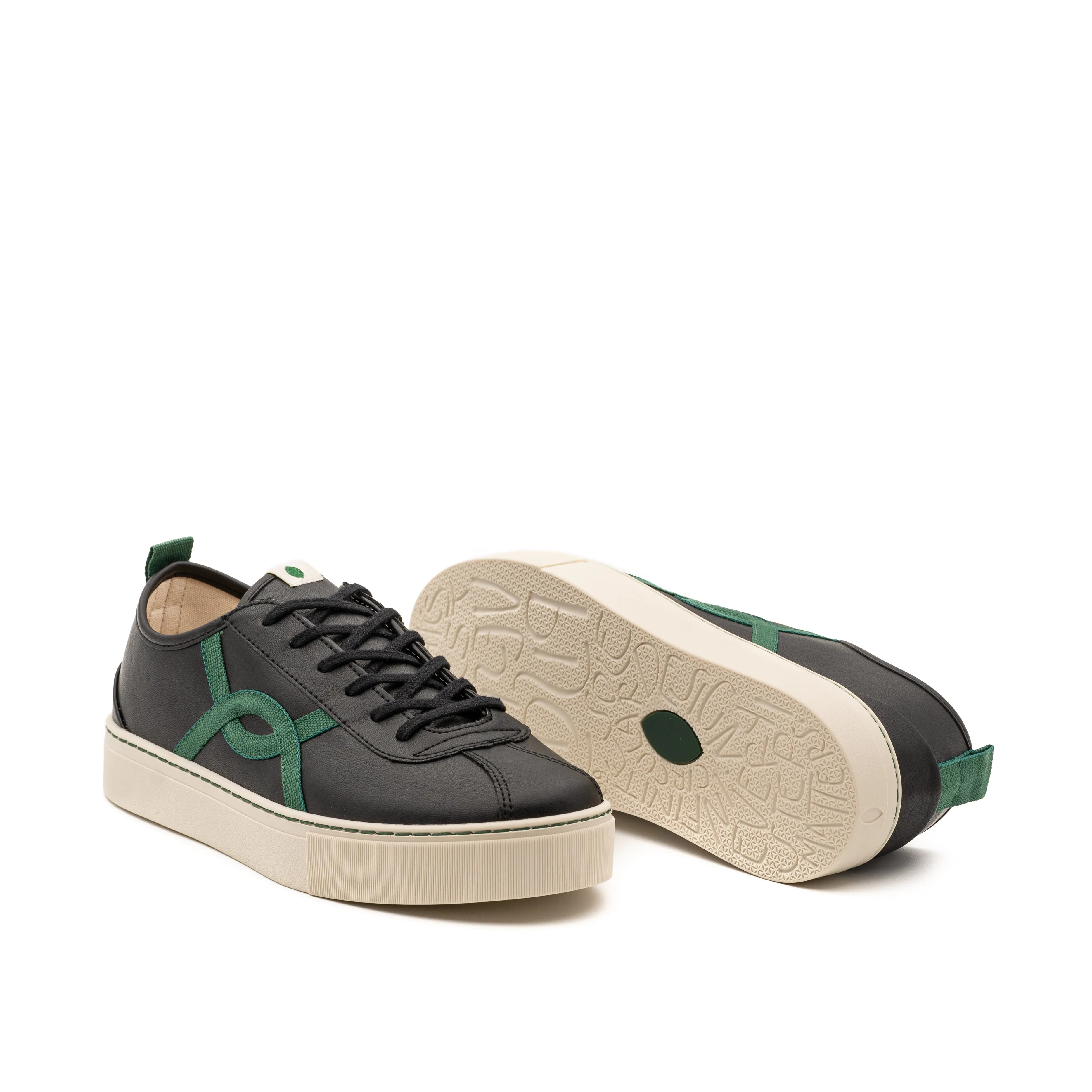 Vegan sneaker black of corn KAF009